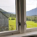 Heggjabygda Gjestegard - Historisk Tommerhus I Landlige Omgivelser