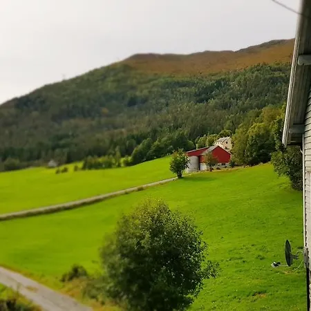 Heggjabygda Gjestegard Utenfor - Historisk Tommerhus I Landlige Omgivelser * 노르드피오르다이드