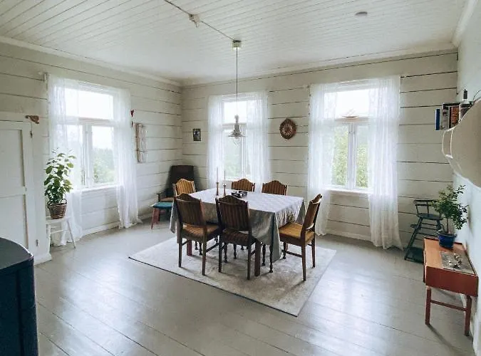 Heggjabygda Gjestegard - Historisk Tommerhus I Landlige Omgivelser *