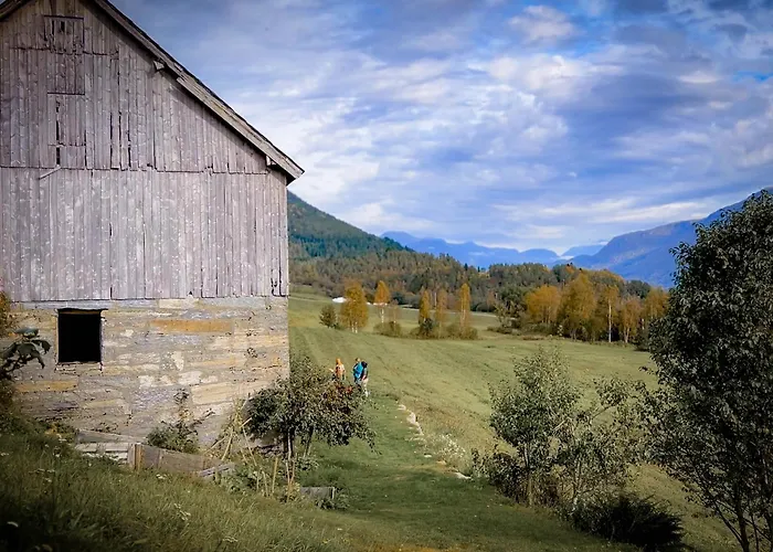 Heggjabygda Gjestegard - Historisk Tommerhus I Landlige Omgivelser *