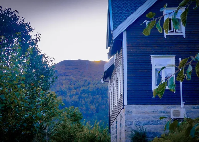 Heggjabygda Gjestegard - Historisk Tommerhus I Landlige Omgivelser Alojamento de Turismo Rural *